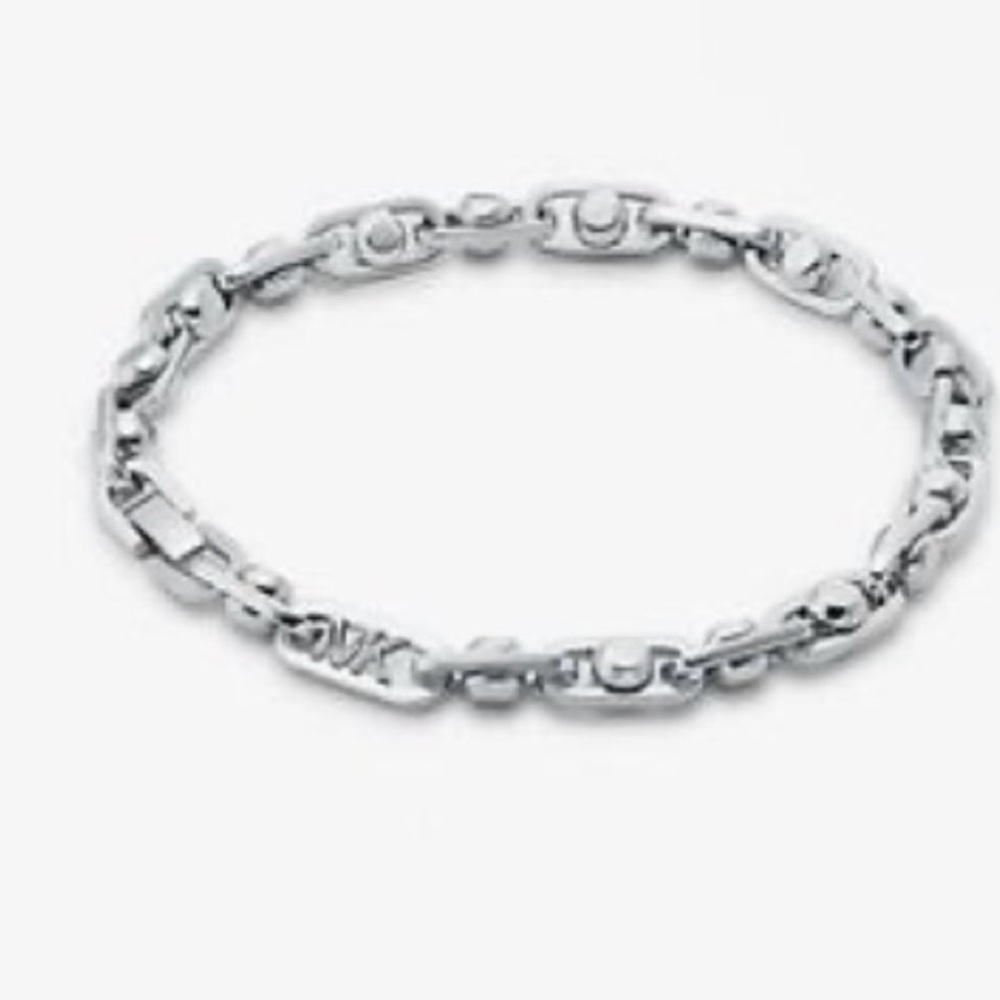 NWT Michael Kors Gold-Tone or Silver-Tone Astor Link Chain Bracelet - Silver